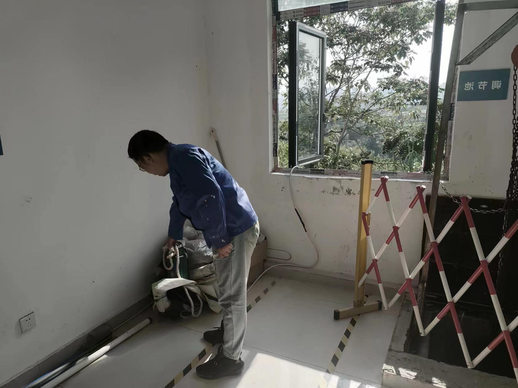 我司沙区人民医院污水运维项目接受安全检查