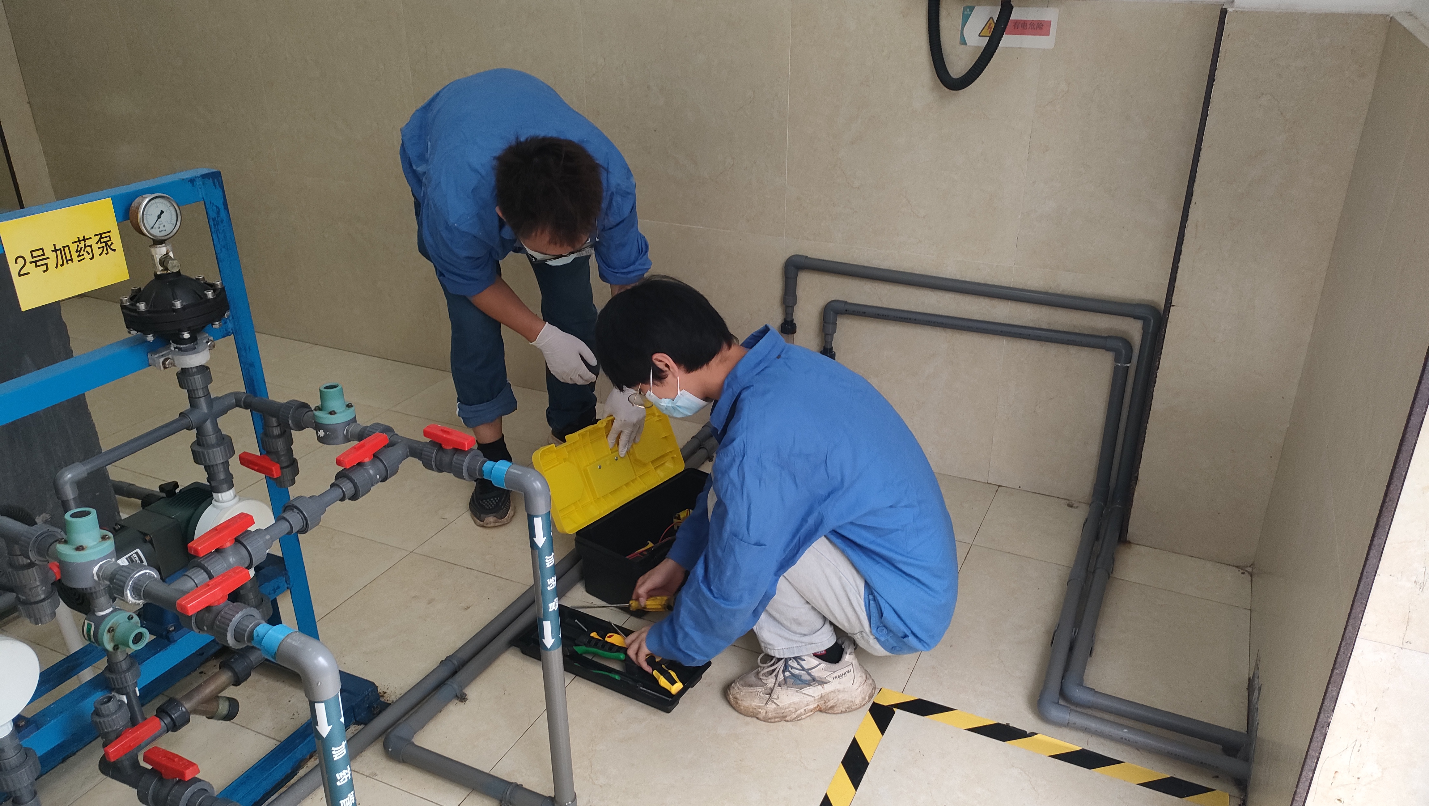 安全第一丨渝北人民医院及沙区人民医院项目开展培训及应急演练